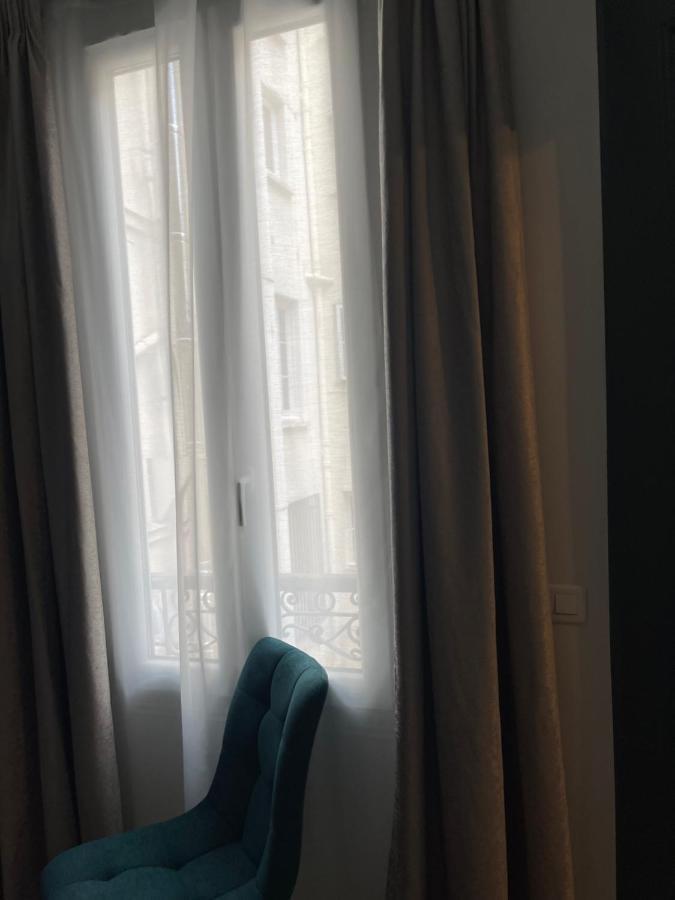 Hotel Maat Etoile Parigi Esterno foto