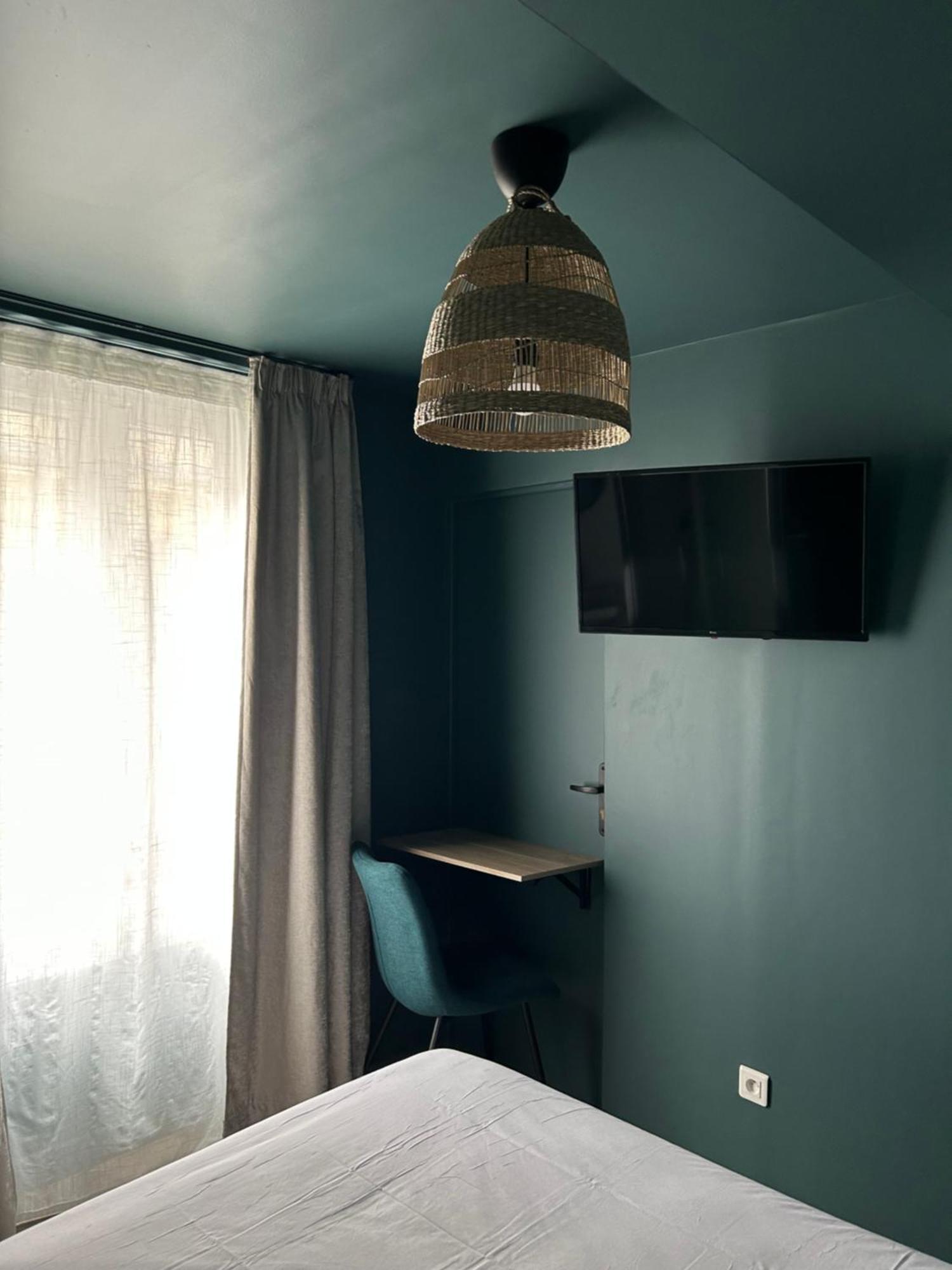 Hotel Maat Etoile Parigi Esterno foto